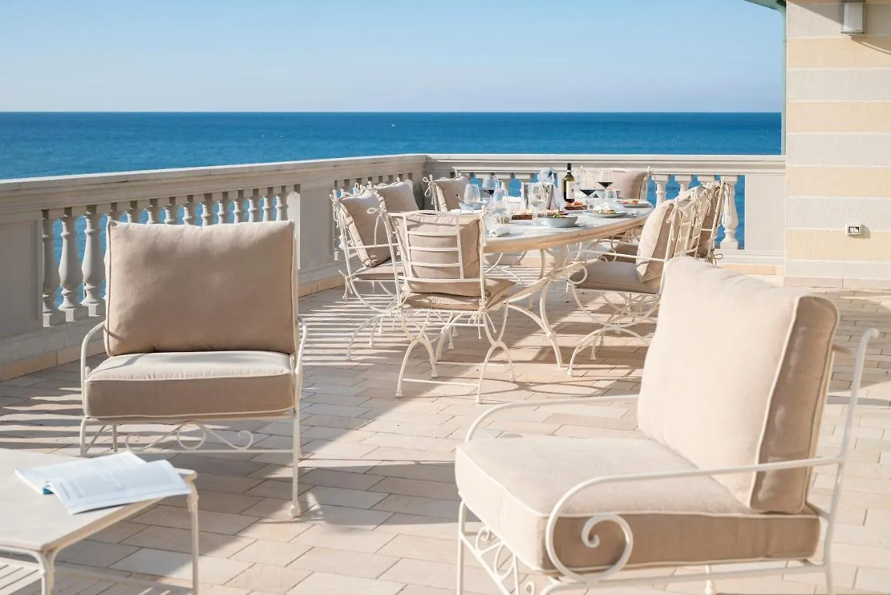 Villa Teti San Vincenzo Italie