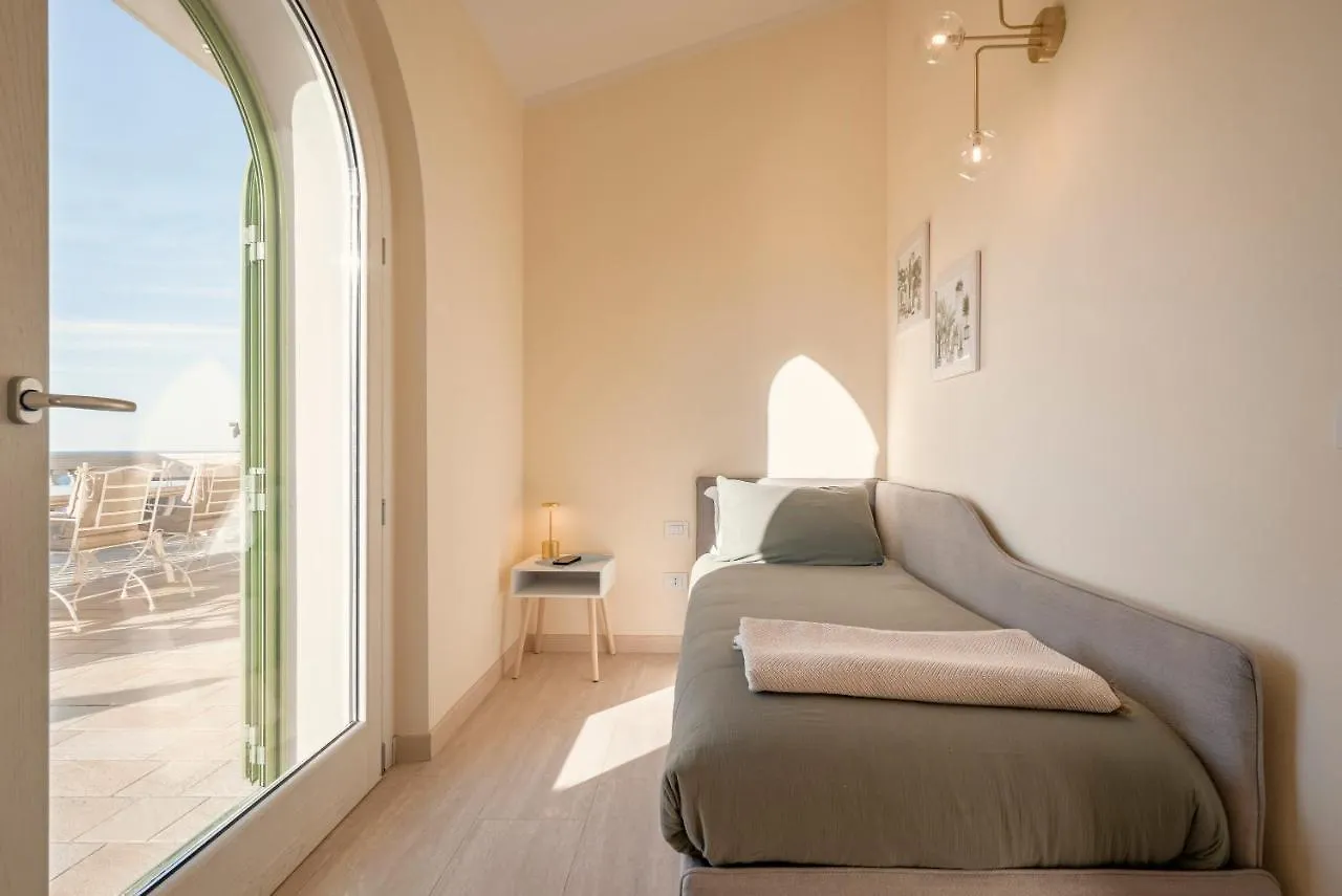 Villa Teti San Vincenzo 0*,
